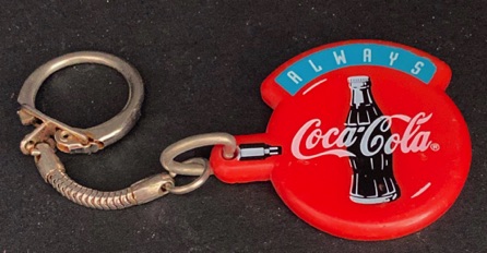 93152-66 € 1,00 coca cola sleutelhanger always logo
